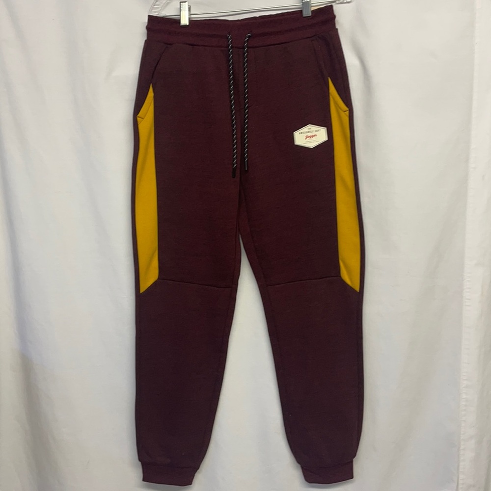 Urban pipeline boys joggers size small NWT